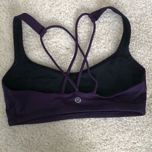 Lululemon sports bra!!